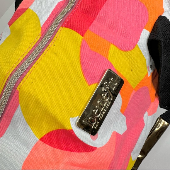 Benefit "Faces” Large Weekend Duffle Tote Limited Edition Travel Bag - Picture 9 of 13